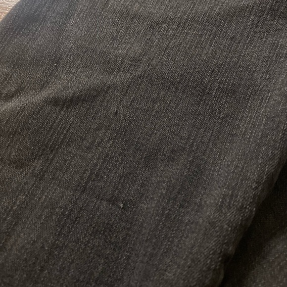 Straight Leg Jeans - Picture 9 of 9